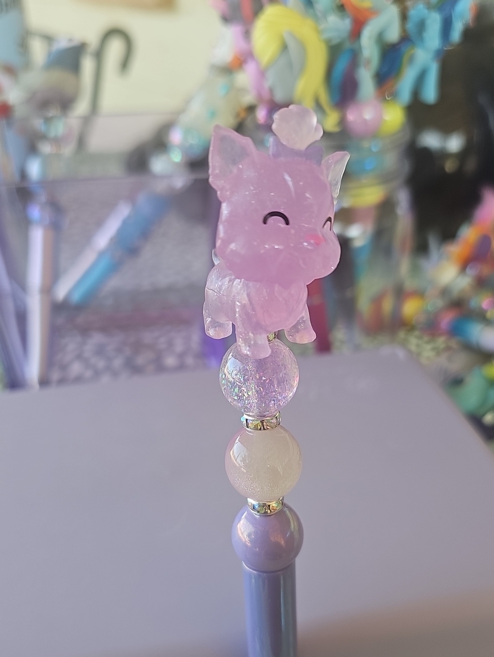 Custom Pink Glitter Dog Beadable Pen
